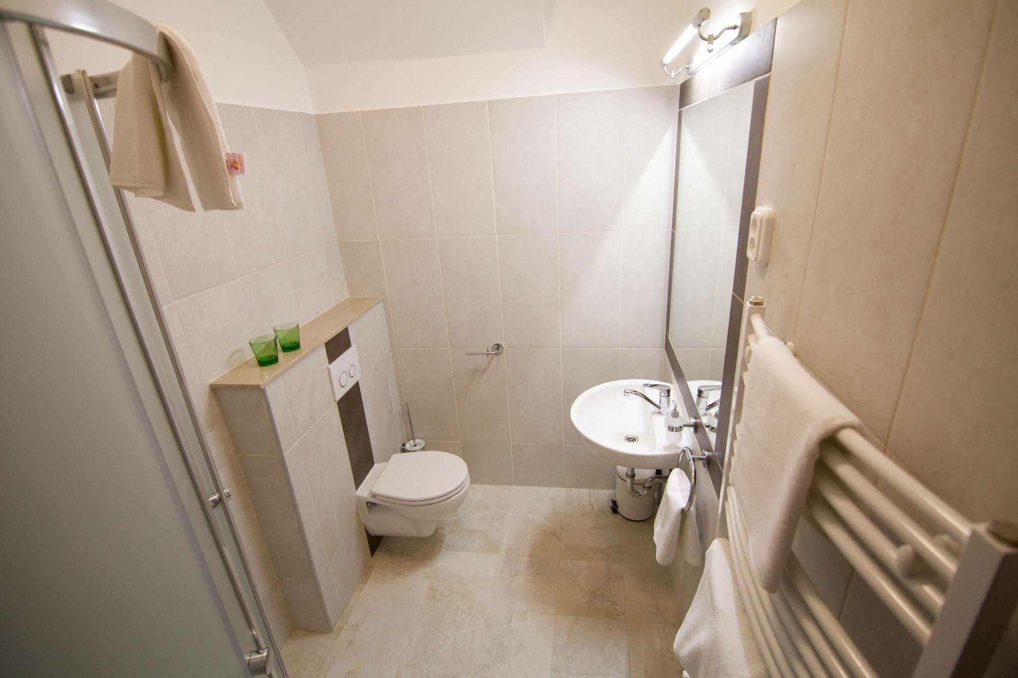 Sasone Rooms Budapeszt Zewnętrze zdjęcie
